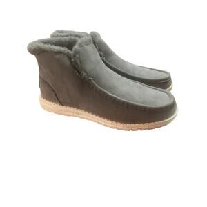 ocean coast SHERPA lined booties dark gray womens size 9.5